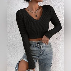 V-neck Cropped Sweater